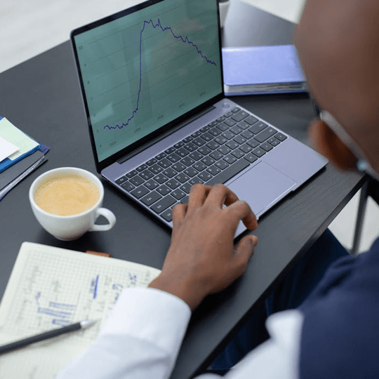 Iroxivor - Team av experter på kryptovalutor